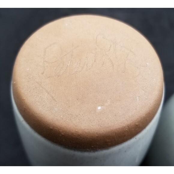 Vintage Peter Potts pinched tumbler pair one beautiful one with damage. - Picture 5 of 10